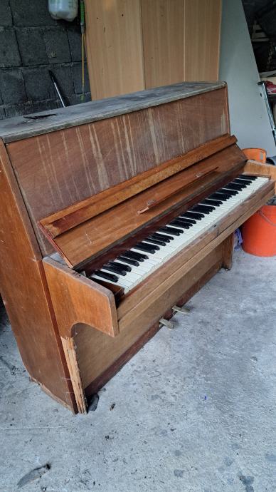 Pianino