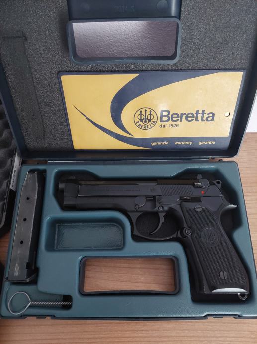 Beretta 92FS