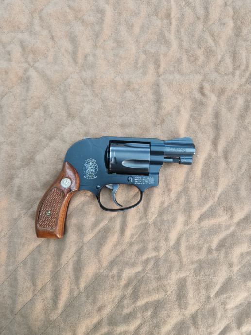 Revolver Smith and Wesson 38 special