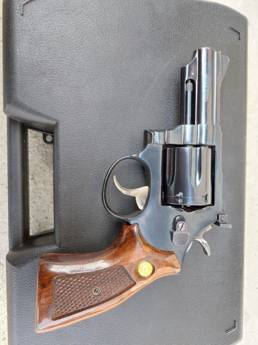 Taurus M66 357 magnum