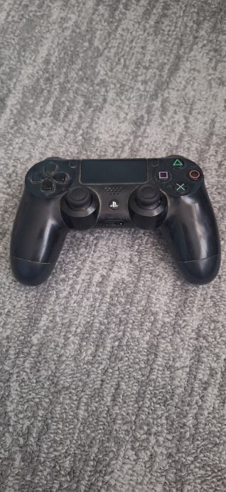 PS4 V1 Joystick/neispravan