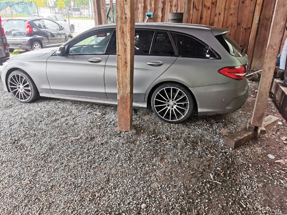 Mercedes Benz C Klasa W Most Zadnji Kompletan