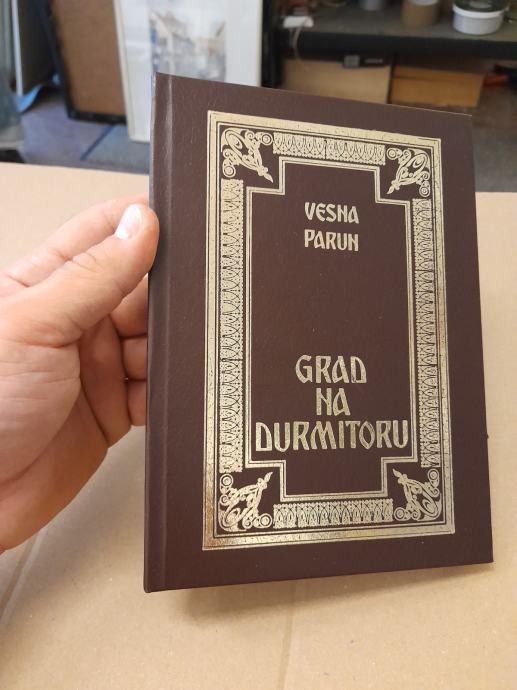 Vesna Parun-Grad na Durmitoru (1988.)