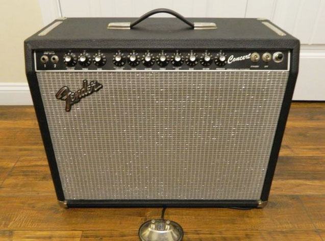 PRODANO!!!!!Fender Concert II, 1x12", 60W (1982 g. - Rivera era), USA!