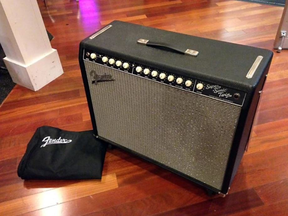 Fender Super-Sonic Twin