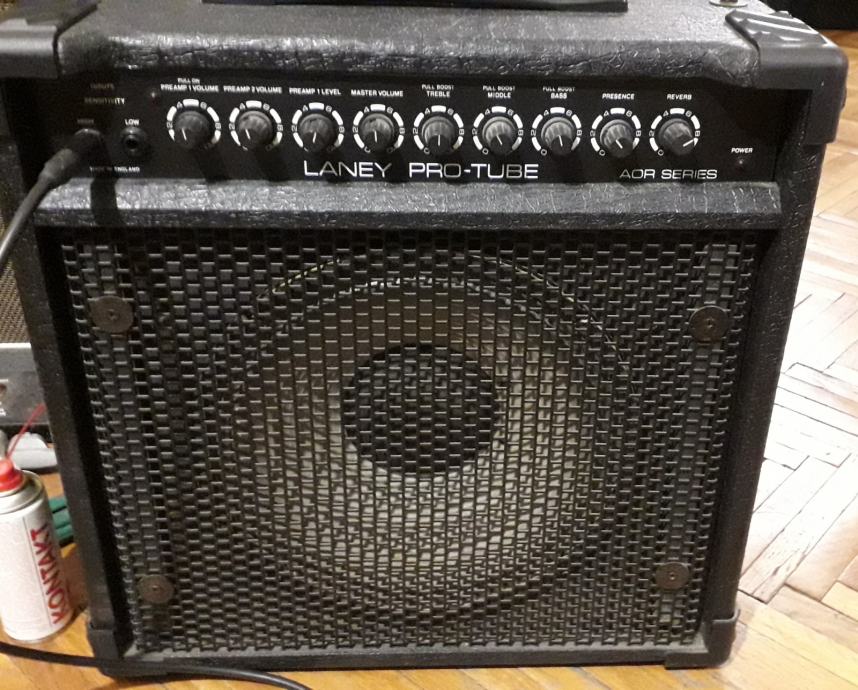 LANEY PRO TUBE 30 W,  1985 ENGLAND