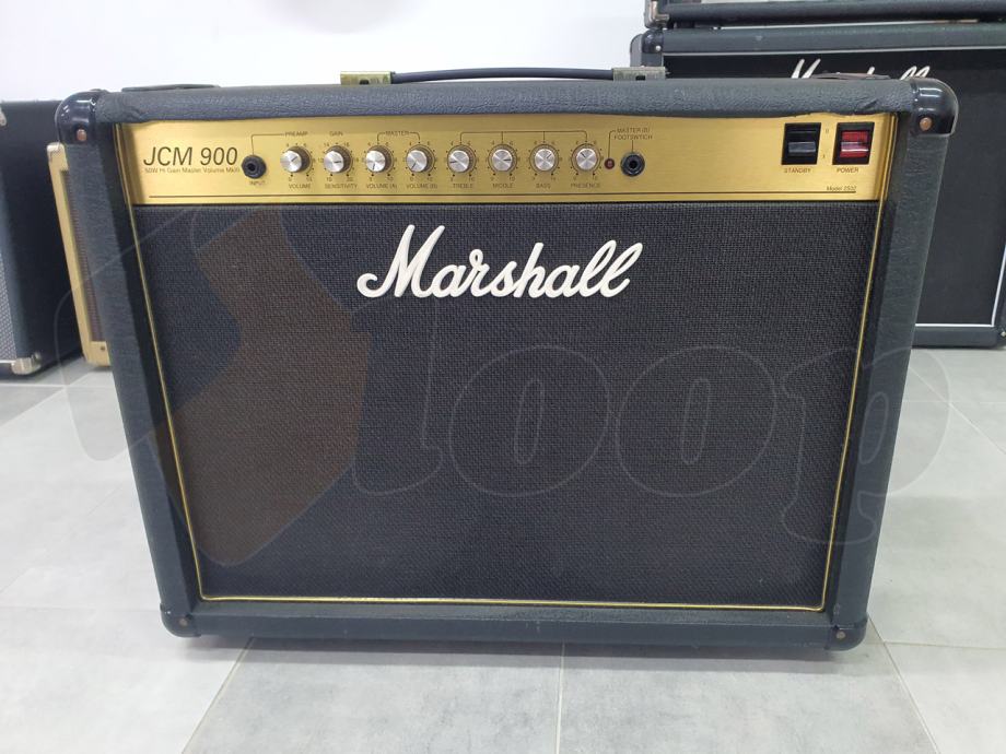 Marshall JCM 900 MkIII 50-Watt Hi Gain Master Volume 2x12 Combo