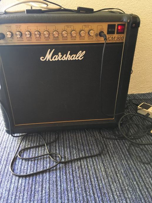 Marshall JCM 900