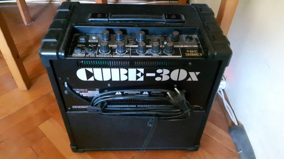 Roland Cube 30x COSM