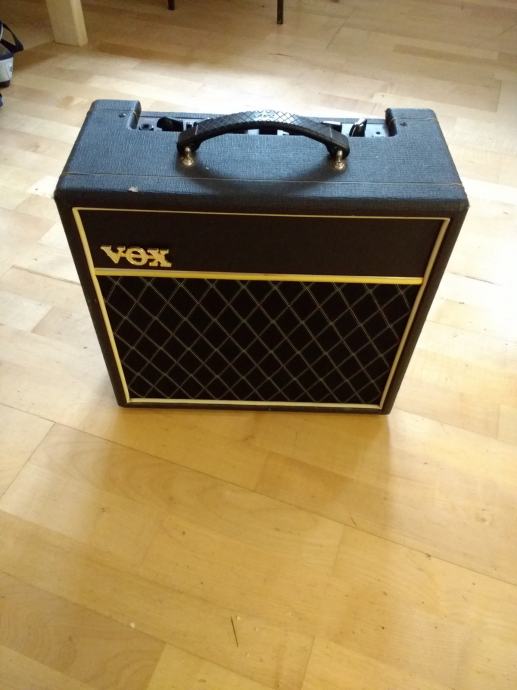 vox pathfinder 15r