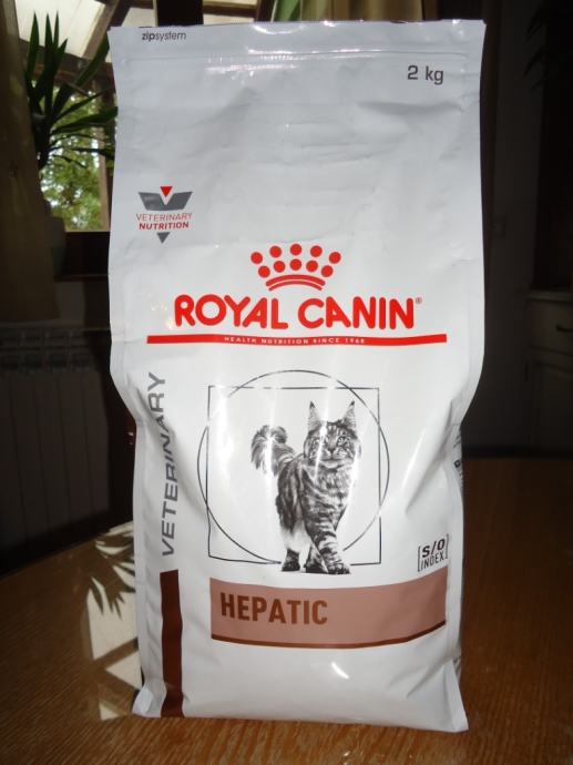 Royal Canin Hepatic (2 kg) - poklanjamo