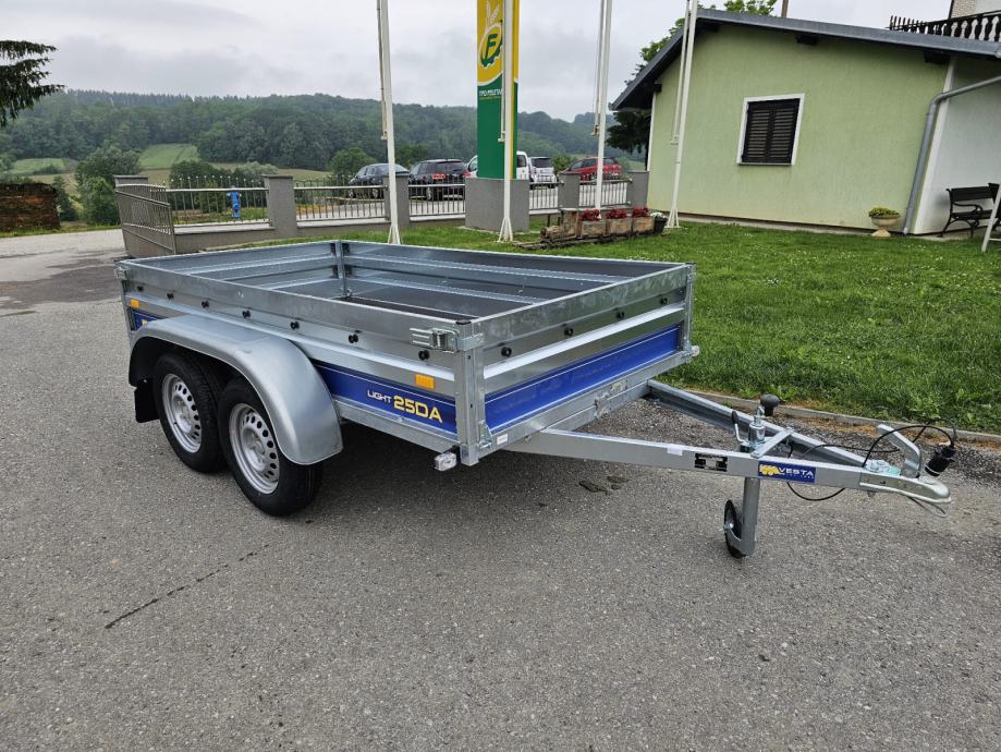 Vesta Trailers Light 25DA autoprikolica