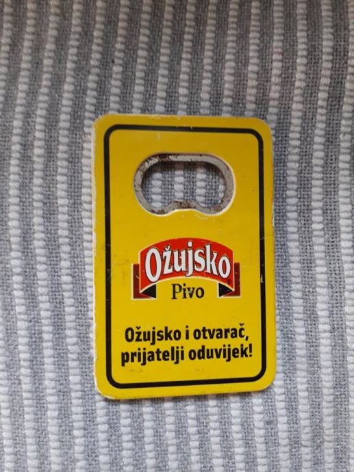 otvarač za bocu ozujsko pivo