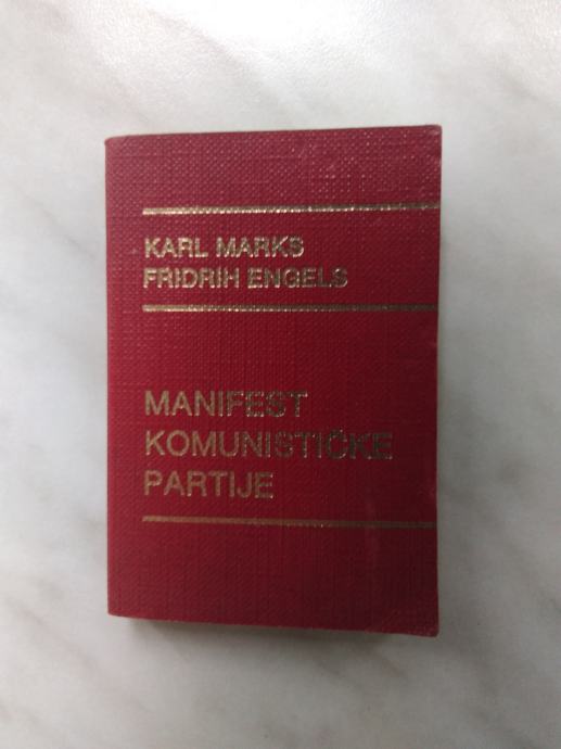 Marx i Engels Komunistički manifest mikro izdanje