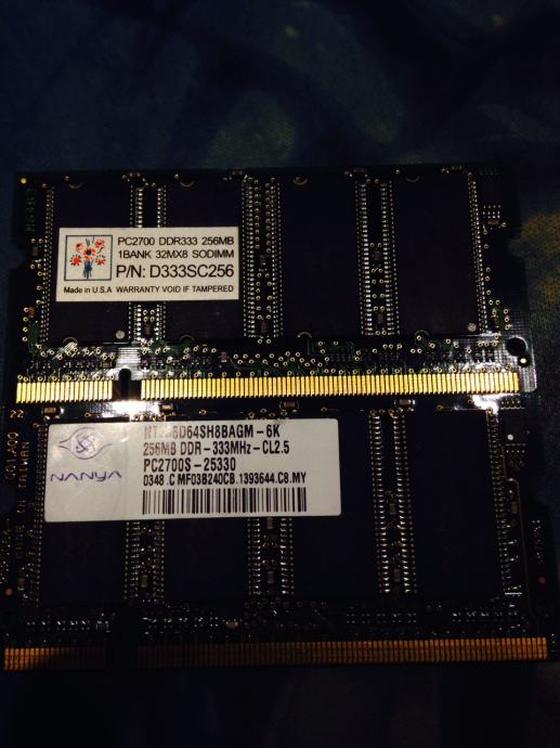 Memorija SO-DIMM DDRAM 256MB 333 za laptop (2 komada)