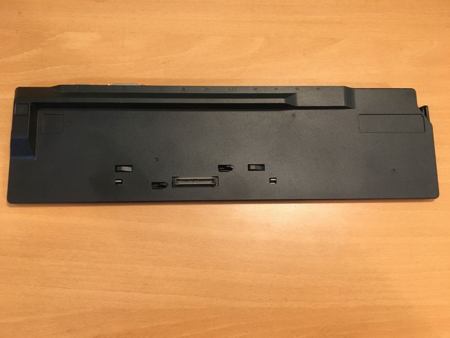 FUJITSU LIFEBOOK PORT REPLICATOR E5/E7 serija, FPCPR231