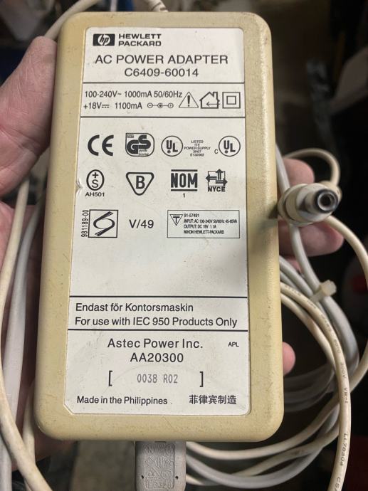 AC adapter C6409-60014