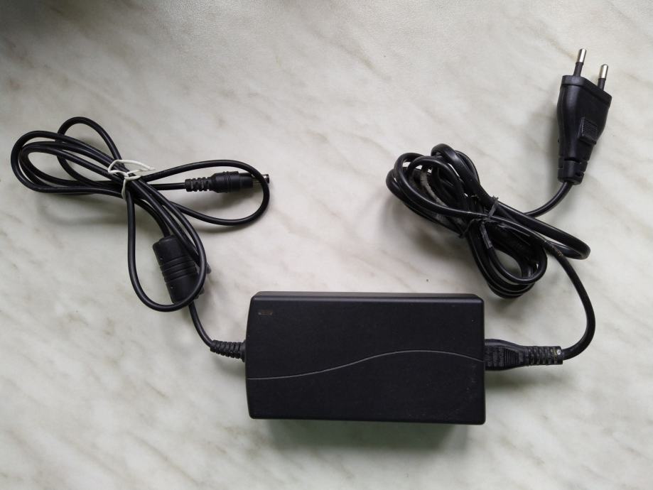 AC Adapter  APD Genuine DA-30E12