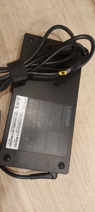 Punjač za laptop LENOVO 230W