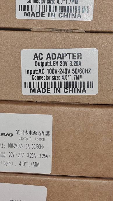 Punjač adapter za Lenovo 4,0 x 1,7 mm