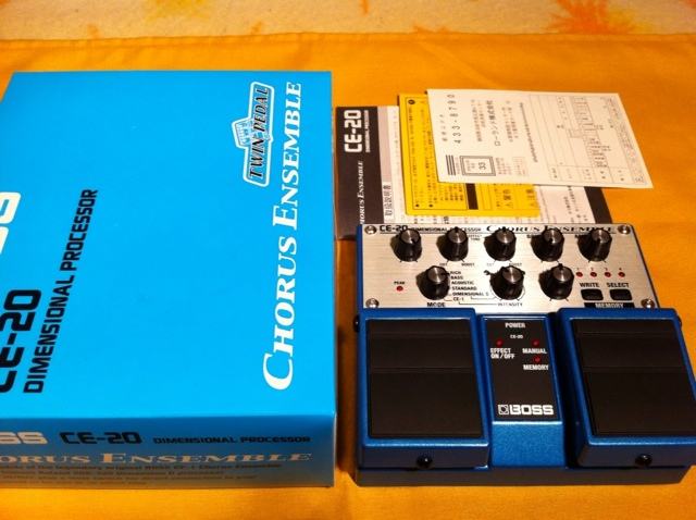 BOSS Chorus Ensemble CE-20 Twin Pedal