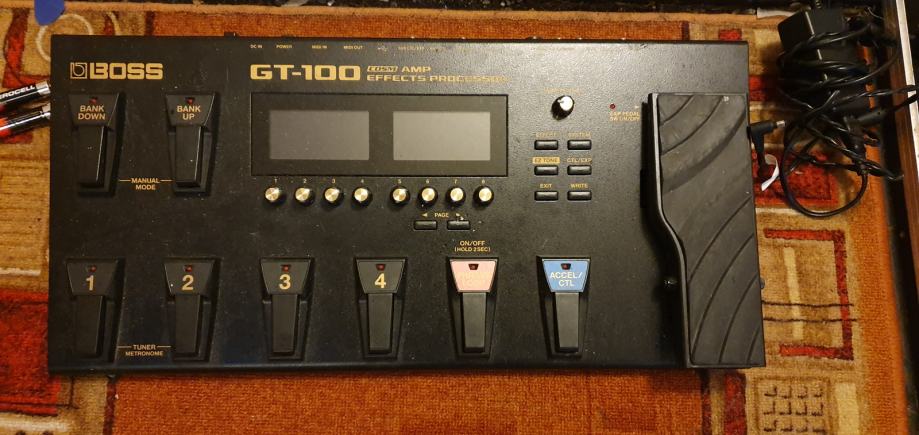 Boss gt 100 + case