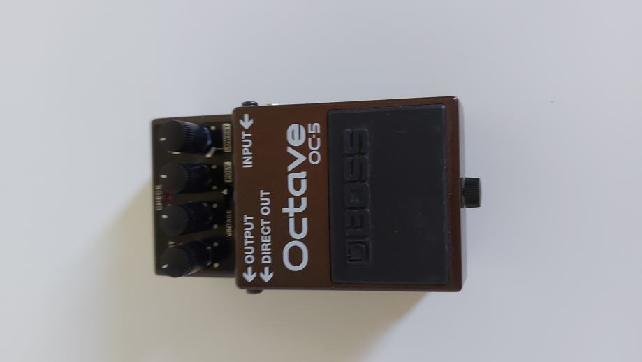 Boss OC-5 Octave pedala