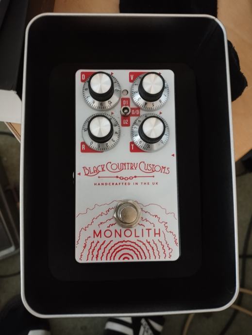 Monolith pedala, overdrive