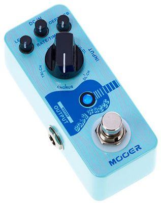 Mooer Baby Water chorus i delay pedala za akustičnu gitaru