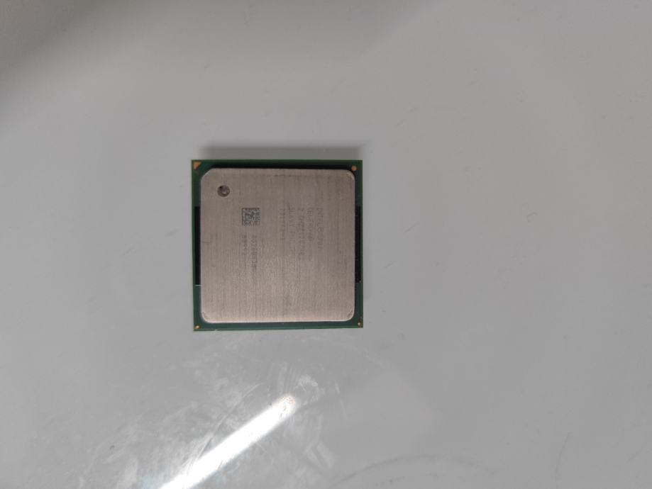 Intel Celeron 2.0 GHz / Socket 478