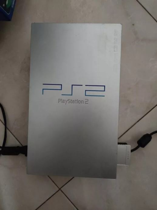 Playstation 2 Fat SILVER Model 50004 + Chip + Memory + Kontroler