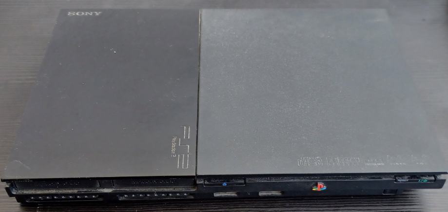 SONY PlayStation 2 ( PS2 ) Slim SCPH-90004