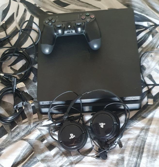 Playstation4 Slim , 1 Dualshock4 kontroler, slušalice s mikrofonom i M