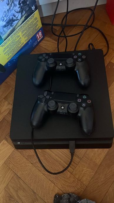 Used ps4 slim 1tb for outlet sale