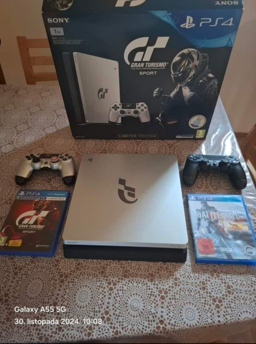 PS4 GRAN TURISMO LIMITED EDITON 1TB