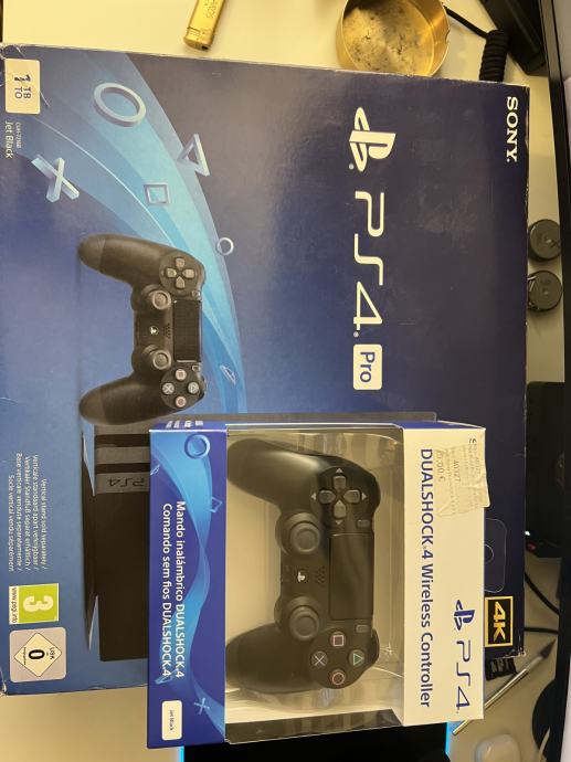 PS4 PRO 1TB