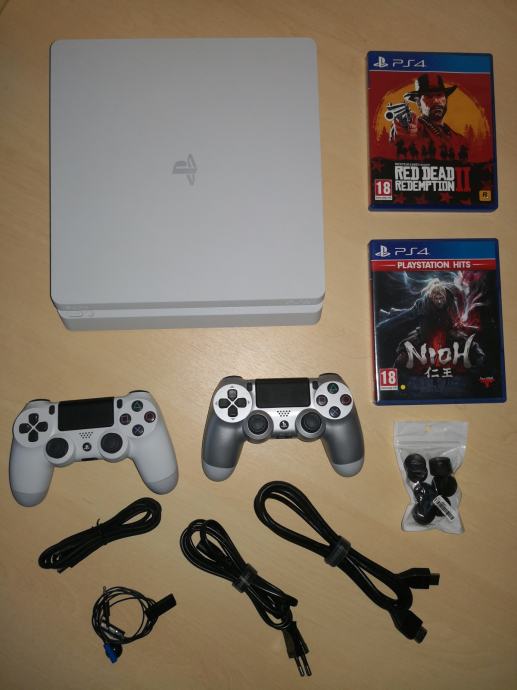 Red dead online redemption ps4 slim