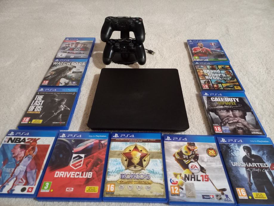 Sony Playstation 4 + 2 wireless kontrolera + 11 igrica