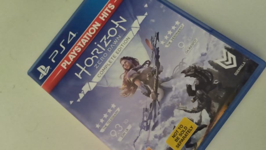 UFC 5 ZA PLAYSTATION 5 I HORIZON ZERO DAWN COMPLETE EDITION