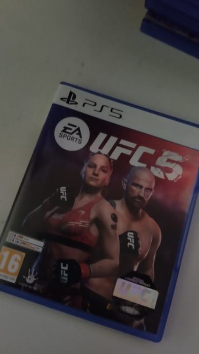 UFC 5 ZA PLAYSTATION 5