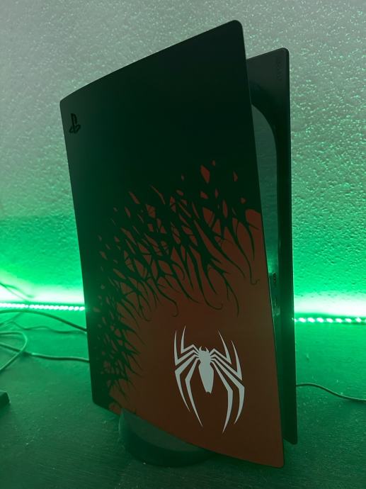 Playstation 5 Spiderman edition + igre