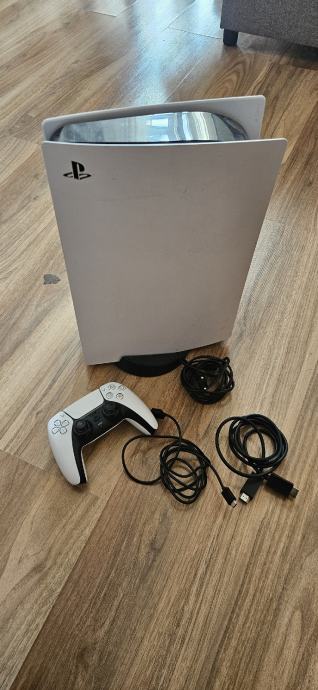 Ps5 konzola plus kontroler