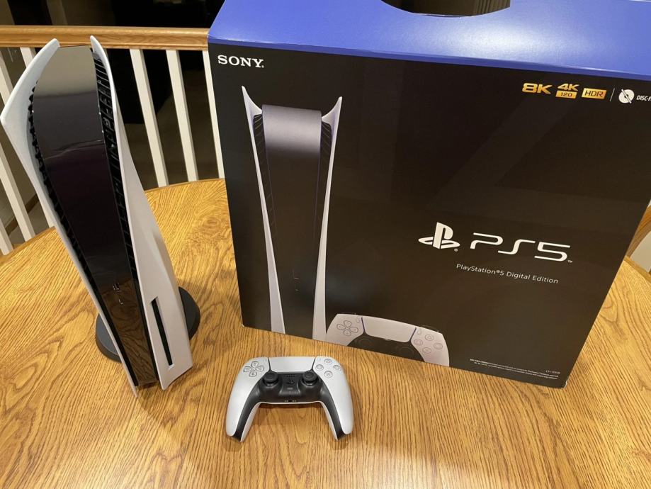 SONY PLAYSTATION 5 + DODACI (ČITAJ OPIS)