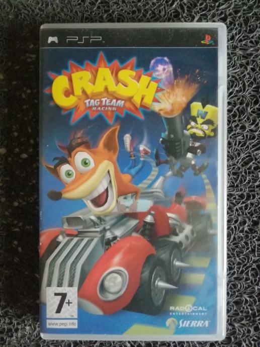 CRASH tag team racing PSP