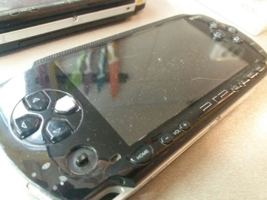 Psp 1004 не включается