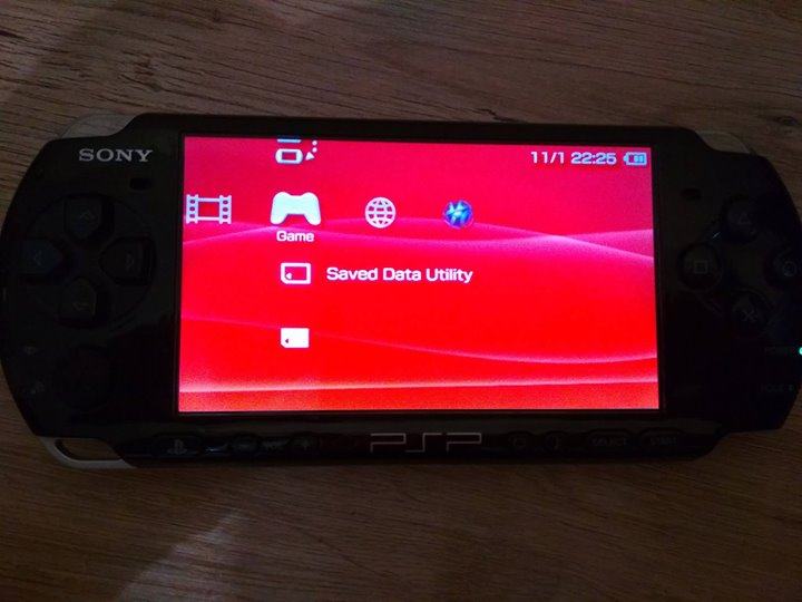 Psp 3001 не включается