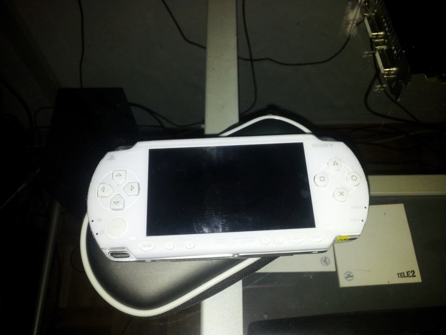 Psp 1004 не включается