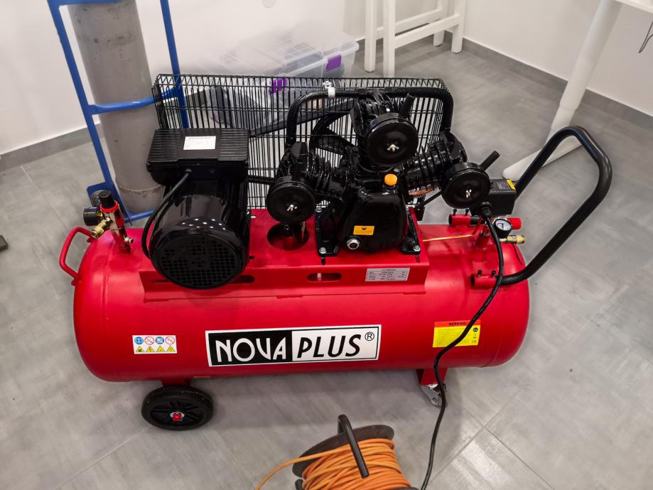 Kompresor 3kW,230V,  150L