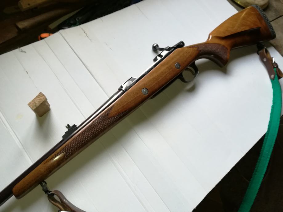 CZ 550 lux