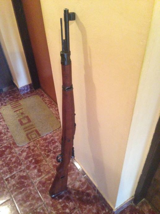 Puška M48